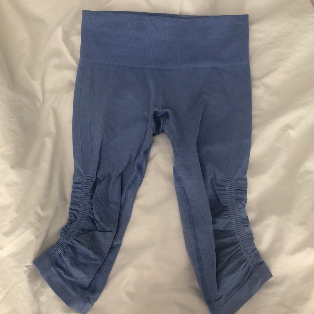 Lululemon Ebb To Street Crop 21”